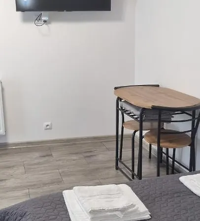 Unibal 2 Osobowe * מיילנו