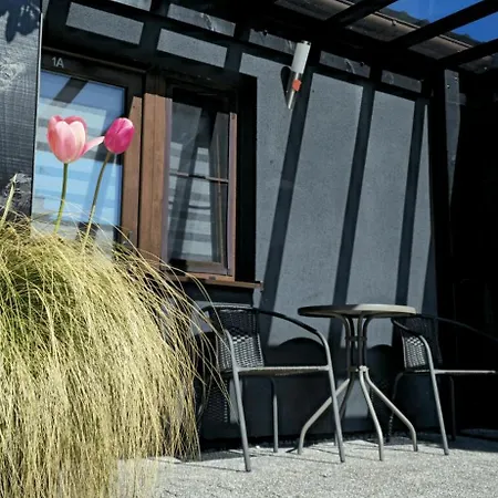 בית נופש Unibal 2 Osobowe מיילנו